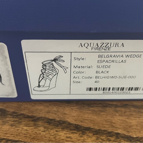 Aquazzura size 40 black wedges with box. Bought at Saks in Toronto. - Picture 6 of 7